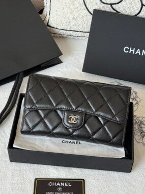 ✨Chanel Black Wallet